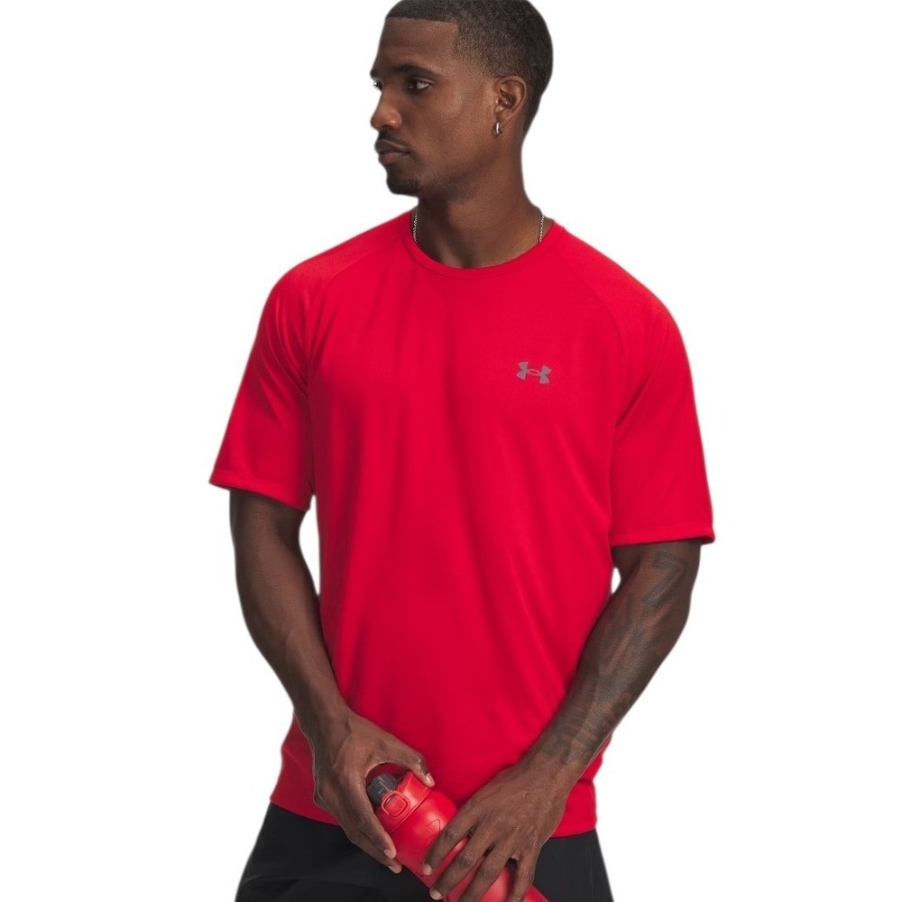 Under Armour Mens Tech Tee Shirt Loose Fit Red Medium Short Sleeve Athletic New